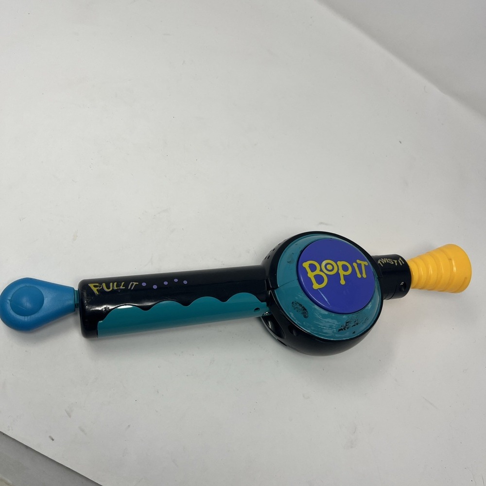 Vintage Bop It Original Pull Twist Electronic Game by Hasbro 1996 TESTED WORKS